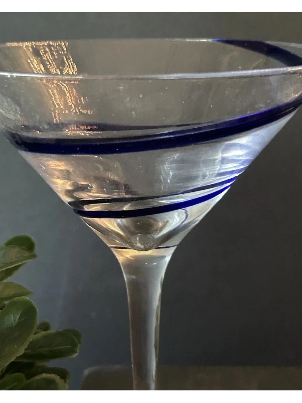 4 Pier 1 Swirline Blue Martini Cocktail Glasses 6.5